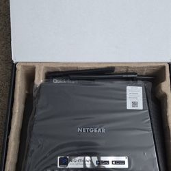 NETGEAR Nighthawk AC1750 Smart WiFi - USED