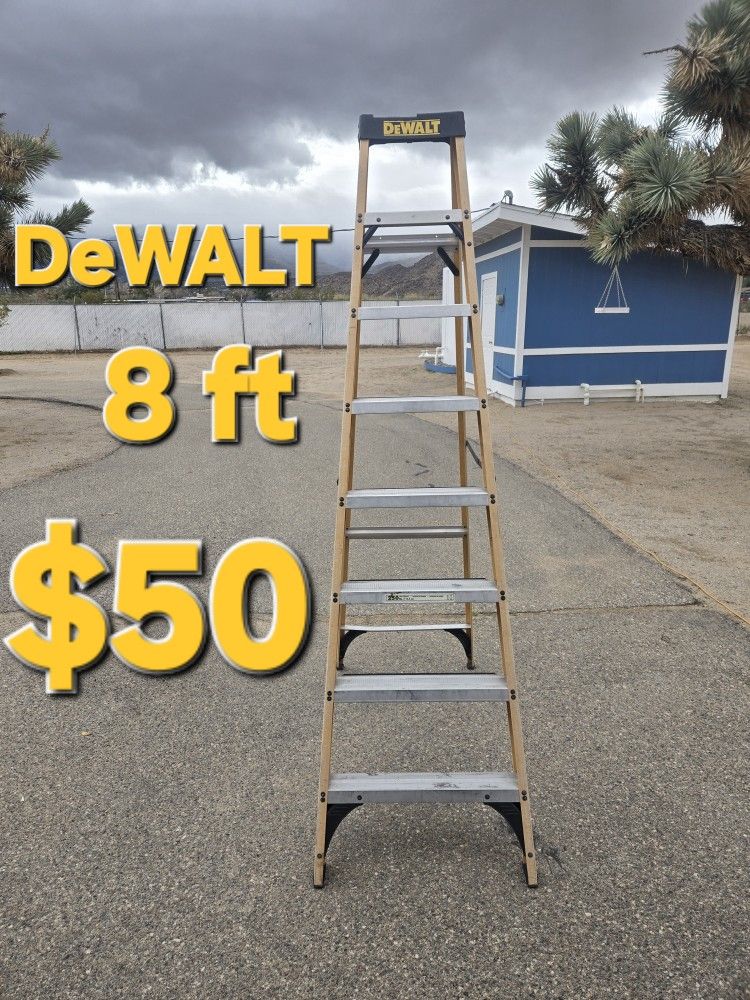 DeWALT 8 FOOT LADDER