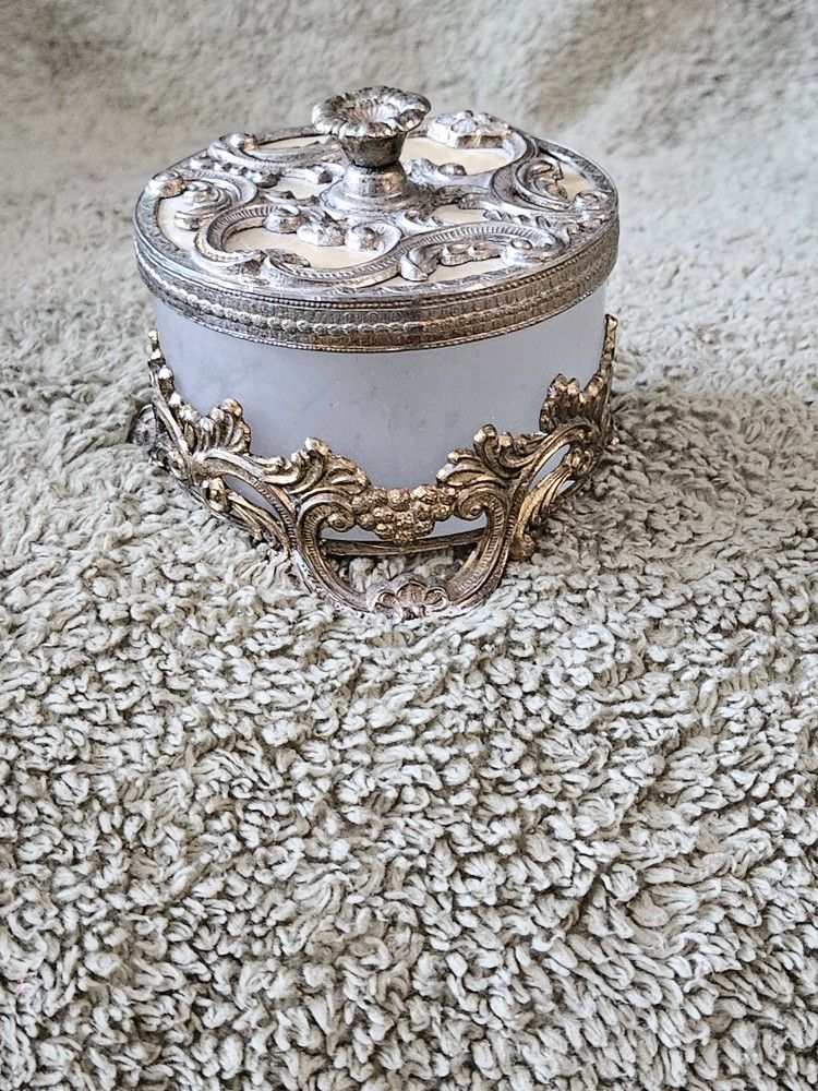 Antique powder dish with frosted glass