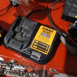 Dewalt Charger