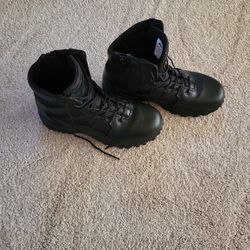 Boots 9.5 Size  Mens