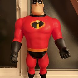 18-inch scale articulated Mr. Incredible action figure