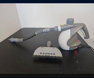 MOVING SALE $53  STEAM CLEANER MAKE IT AN OFFER 