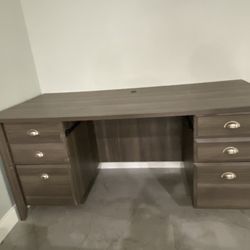 Executive Office Desk 