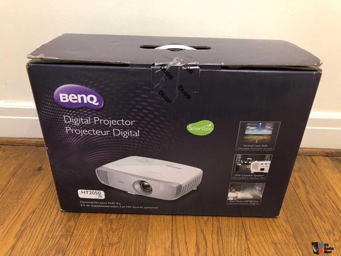 BenQ HT2050 Projector