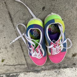 In Great Used Condition Vans Brand Shoes Size 5.5 Women’s  Boys Size4   $20