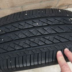 Used 215/55R18 Bridgestone Turanza EL440 95H - 8.5/32 - Tire