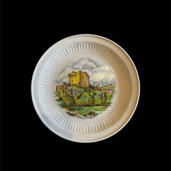 Vintage  Irish Carrigaline Pottery Blarney Castle Plate Souvenir Ireland