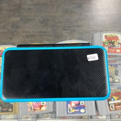 Nintendo 2DS XL With Charger $220 Gamehogs 11am-7pm