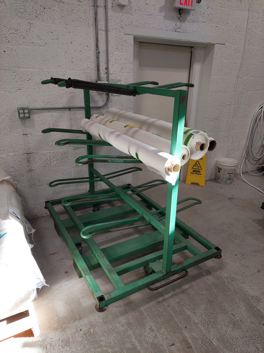 2x Pipe Cart Rack With Ball Hitch