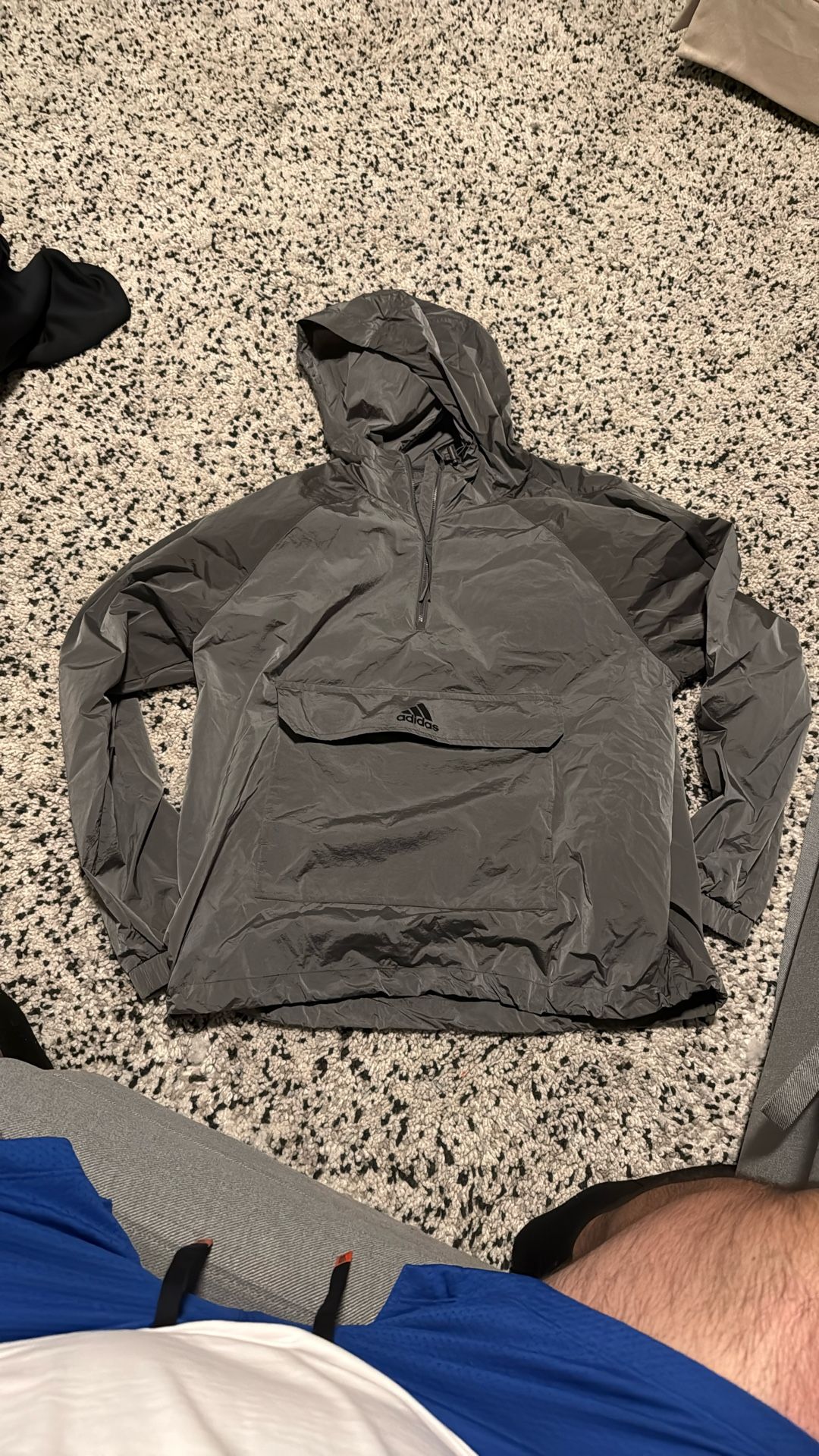 Adidas Men’s Pullover Size XL