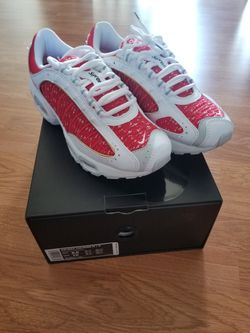 Supreme X Nike Airmax Tailwind size 8.5
