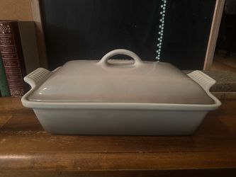 Genuine Le Creuset Covered Stoneware Casserole/Baking Dish