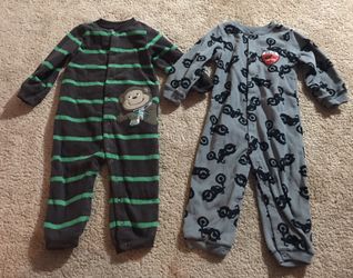 Boys size 2t sleepers