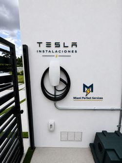 Tesla Wall Connector Electricista Cargador