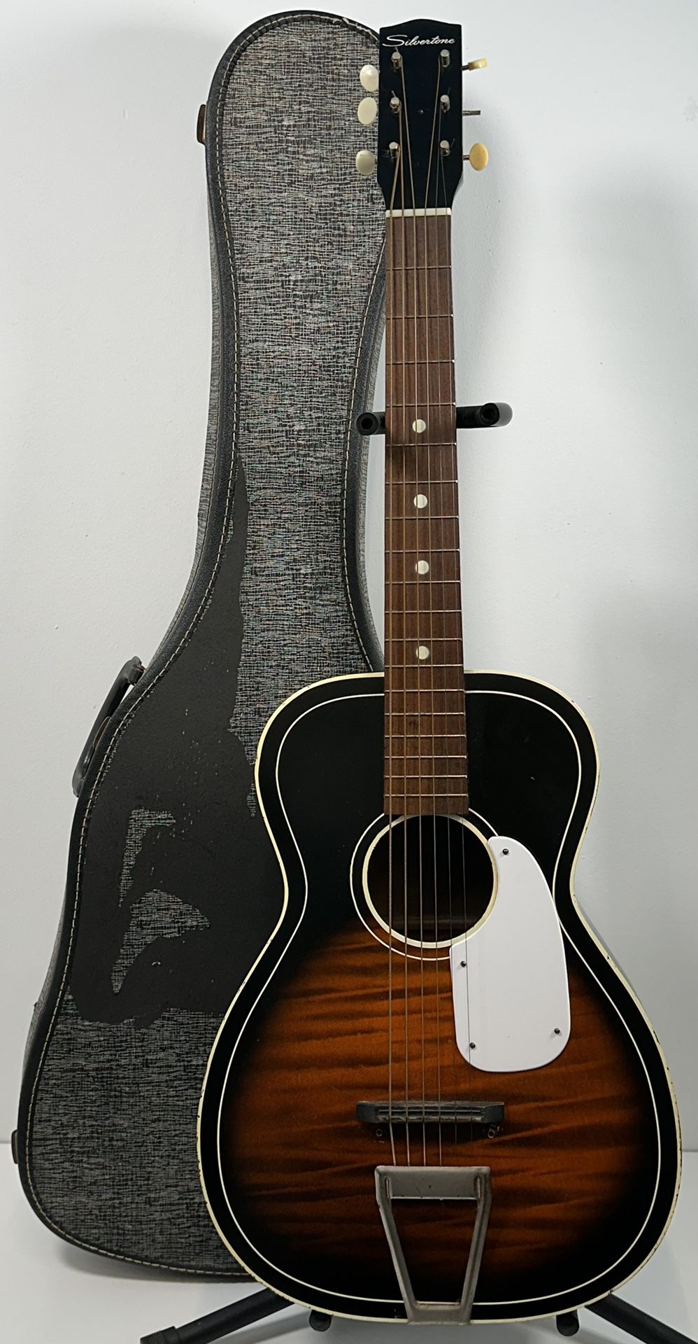 1966 Vintage Silvertone Harmony H604 Parlor Acoustic Sunburst Guitar