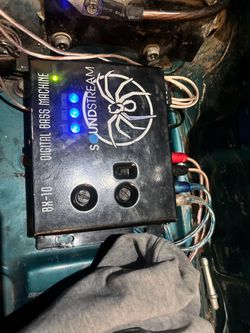Sound stream bass restorer