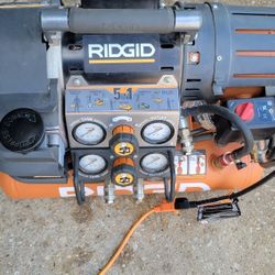 Ridgid Compressor 5 In 1 Good Condition 