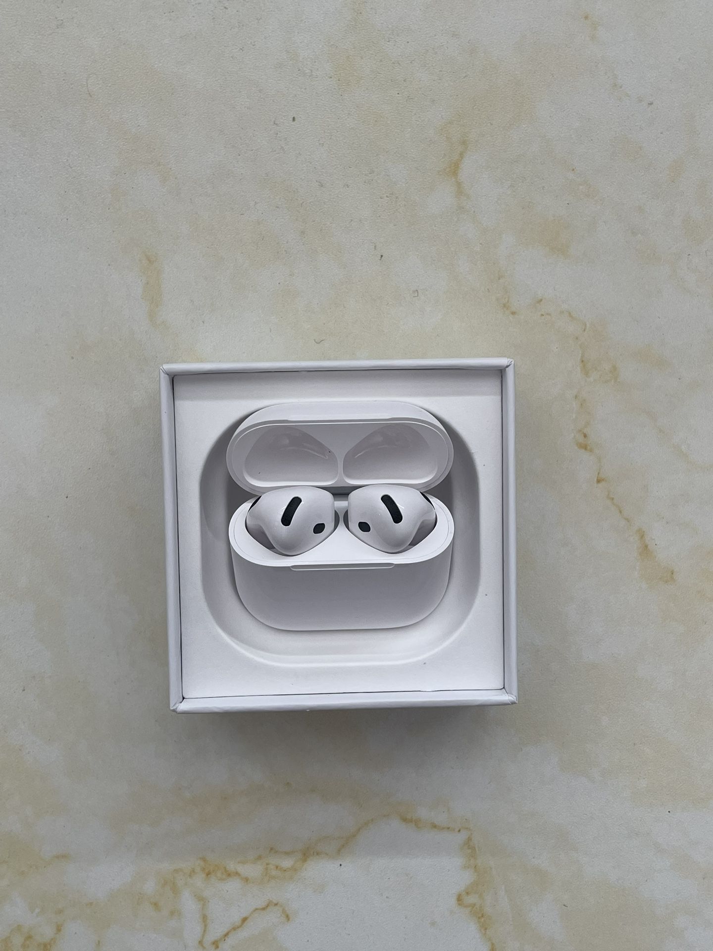 Airpods Pro 4