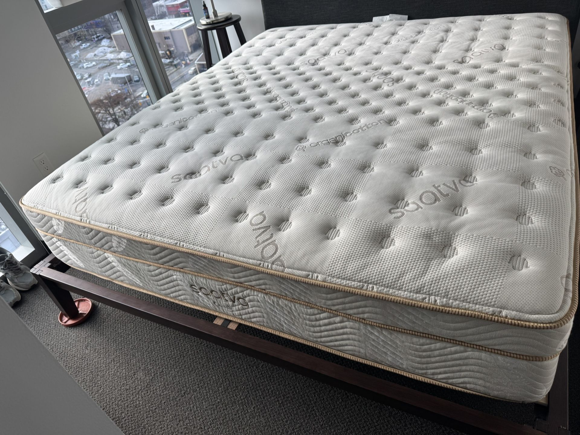 Like New Saatva Classic 14.5" Luxury Firm California King Mattress