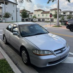 2000 Honda Accord