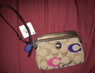 COACH wristlet Brand New still in box