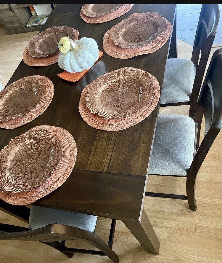 6 Piece - Counter Height Dining Table