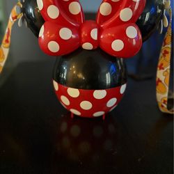 Minnie mouse popcorn bucket
