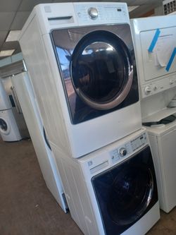 Kenmore stackable washer and dryer set - Free delivery