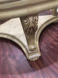 Italian round table 42”