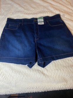 Terra & Sky Women’s Plus Size 20W Dark Wash High-Rise Denim Shorts NWT