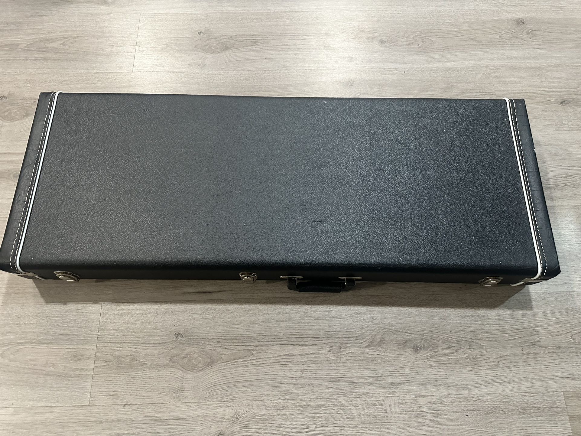 Guitar Case