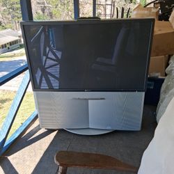 SONY COLSOLE FLAT SCREEN TV