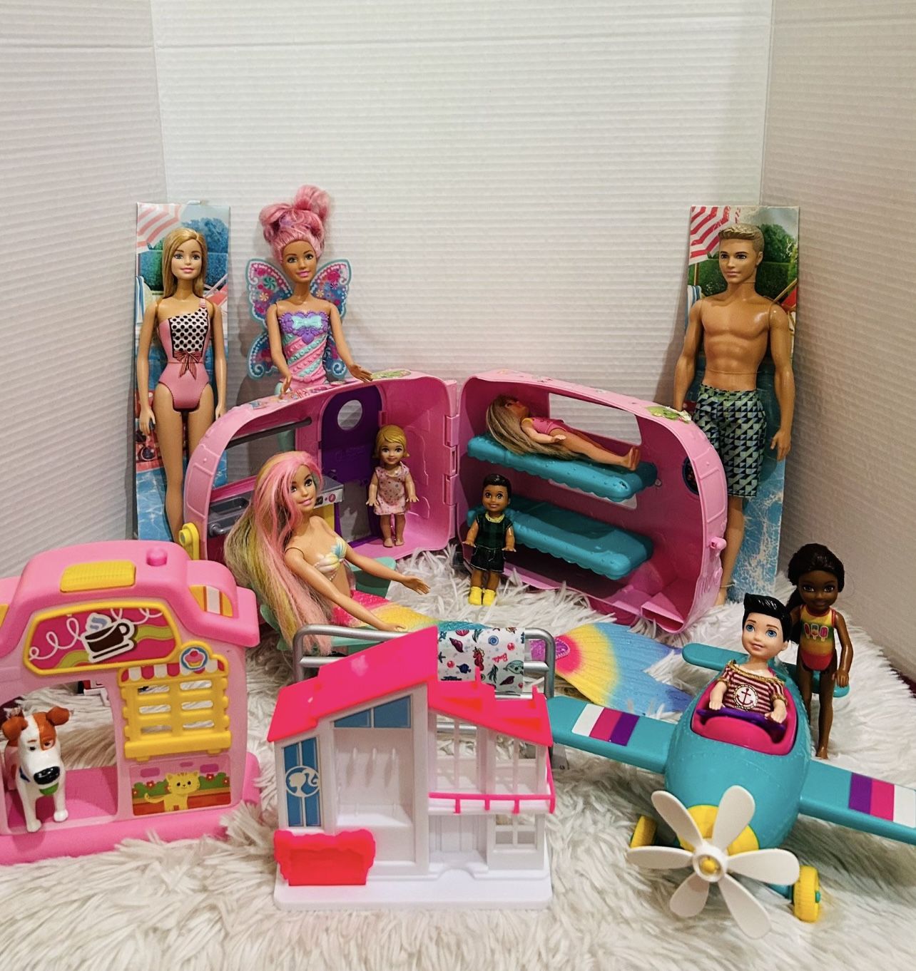 Barbie Doll Bundle 1
