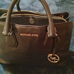 Micheal Kors 