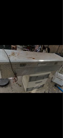 Tool box for truck