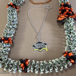 Class Of 2024 Money Lei