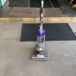 Dyson Big Ball Animal Vacuum 