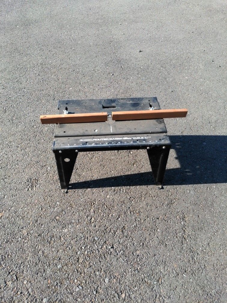 Portable Router/Sabre Saw Table