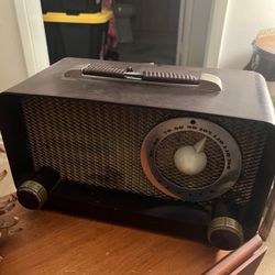 Antique Radio