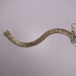 14k, 25.9, 8inch Mesh Bracelet 