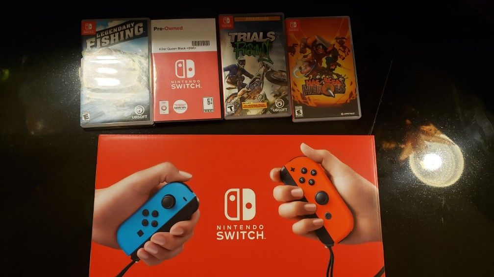 Nintendo switch brand new. Comes with 4 games