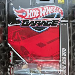 Hot Wheels Garage 2011 Ferrari's