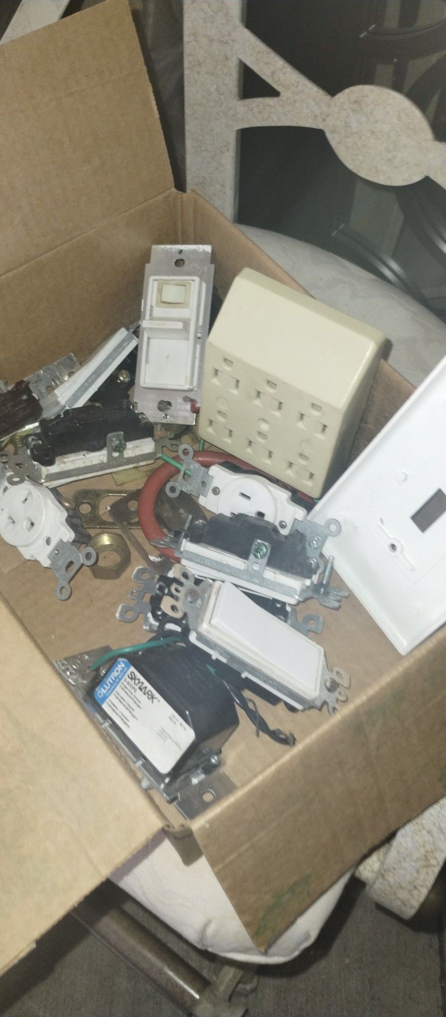 Electric Socket All 5 Dollars