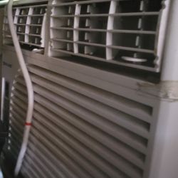 10000 Btu AIR Conditioner 