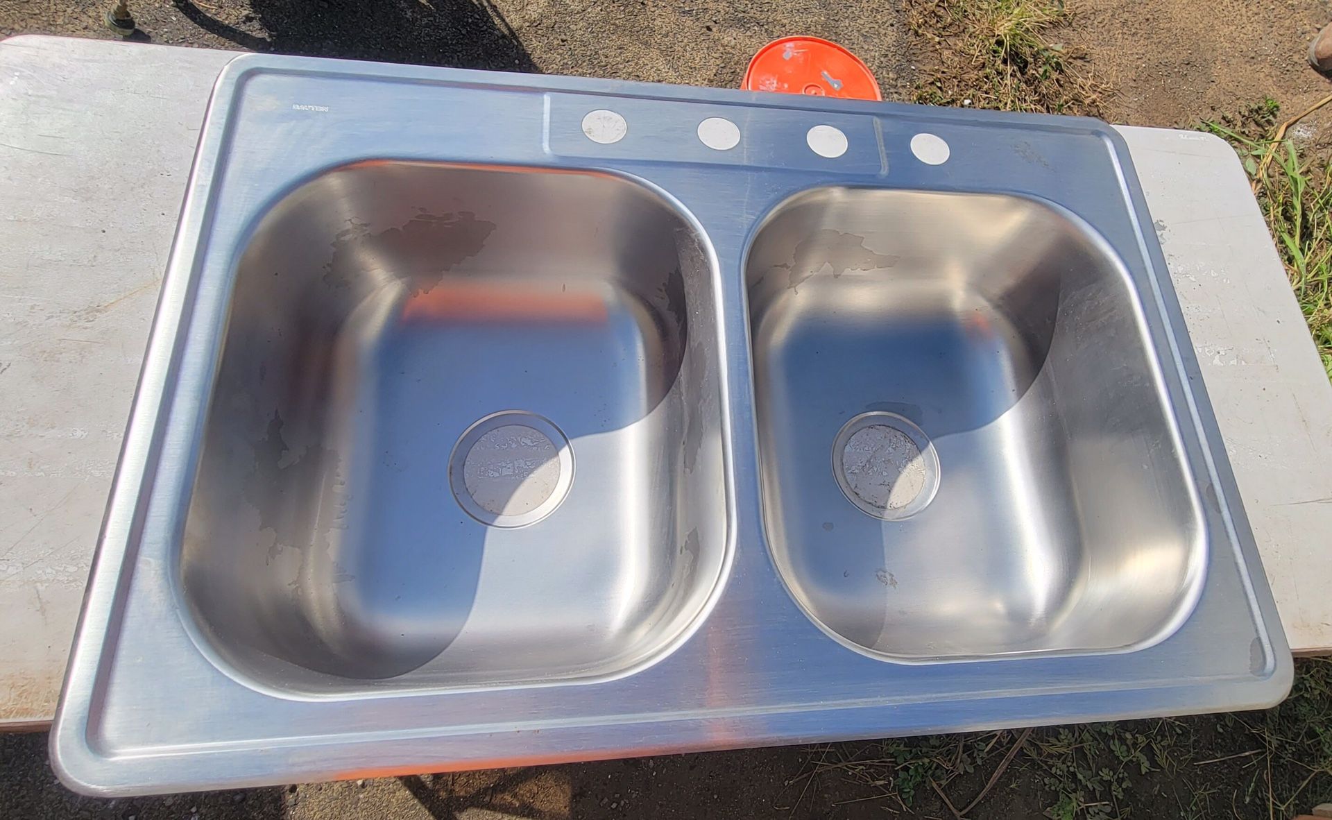 Stainless Steel Kitchen Sink