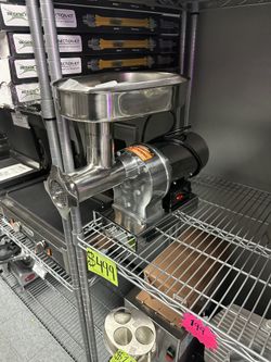 Brand New Commercial Meat Grinder 