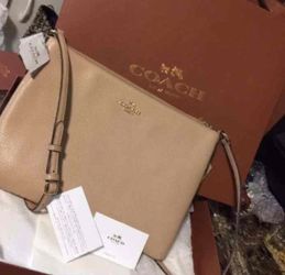 Authentic coach leather cross body bag NEW with tag