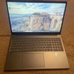 Windows 11 HP Laptop