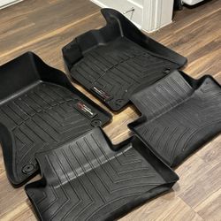 Alfombras WeatherTech Porsche Macan S (completas, como nuevas)
